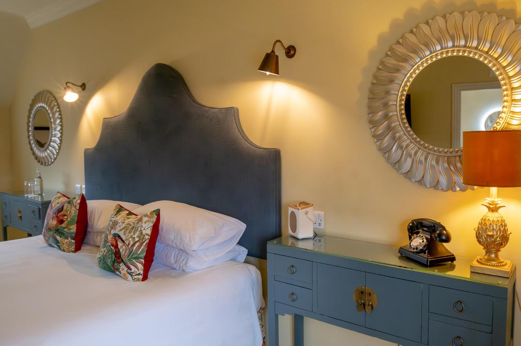 Leeds Castle Stable Courtyard Bed And Breakfast Maidstone Exterior foto